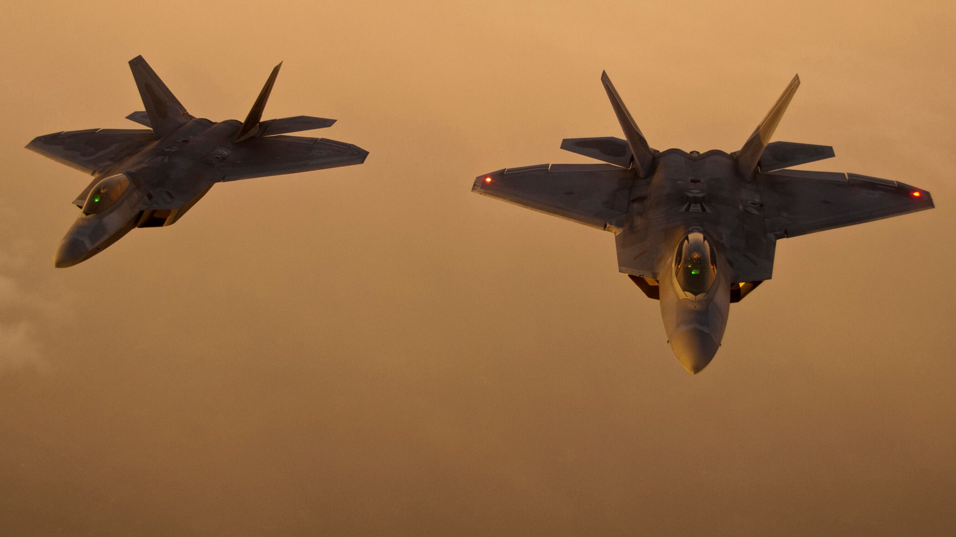 F22 Raptor Feast Your Eyes on How the U.S. Would Win World War III